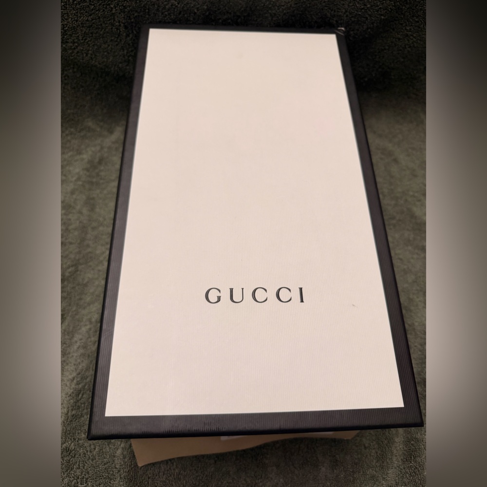 Gucci Women’s Rhyton Sneakers - Picture 11 of 13